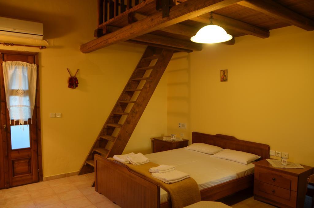 Ellinospito Apartment Axos ห้อง รูปภาพ